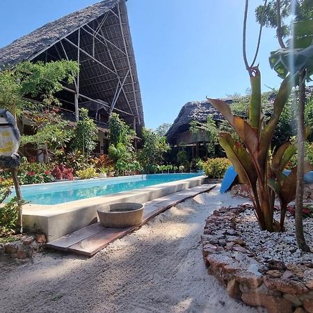 Salama & Mbuyuni Bungalows マテムウェ エクステリア 写真