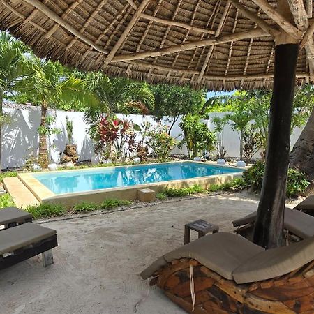 Salama & Mbuyuni Bungalows マテムウェ エクステリア 写真