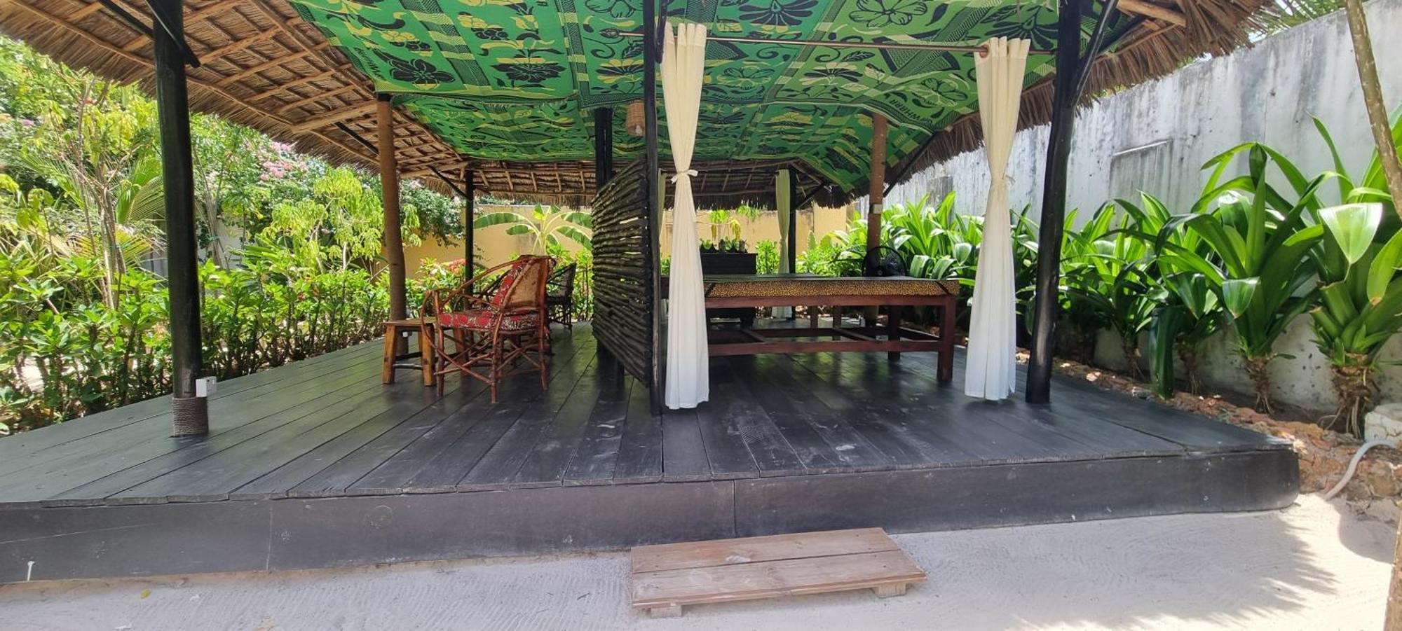 Salama & Mbuyuni Bungalows マテムウェ エクステリア 写真