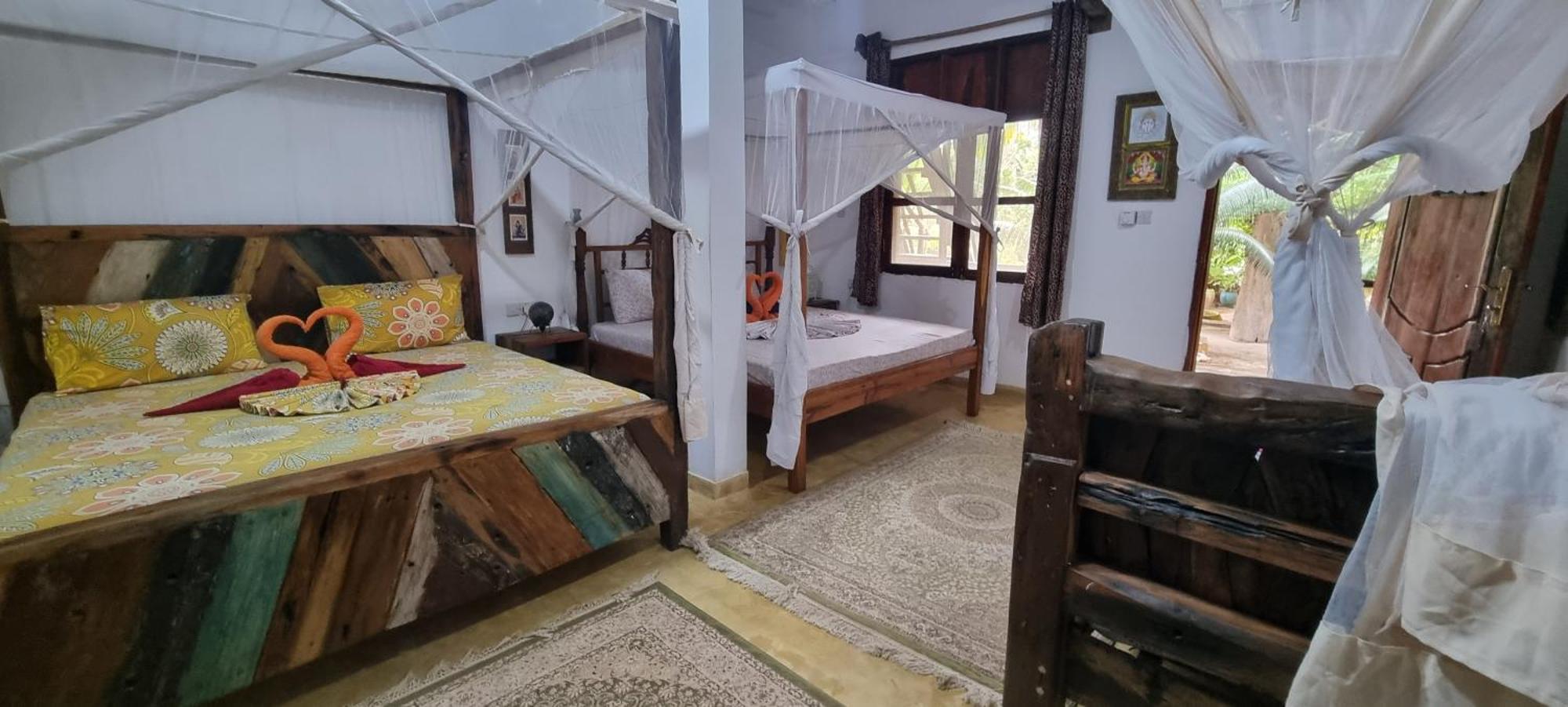 Salama & Mbuyuni Bungalows マテムウェ エクステリア 写真