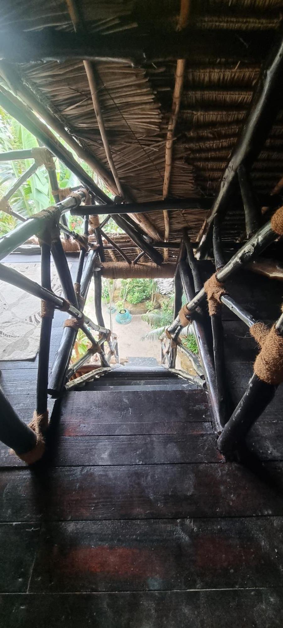 Salama & Mbuyuni Bungalows マテムウェ エクステリア 写真