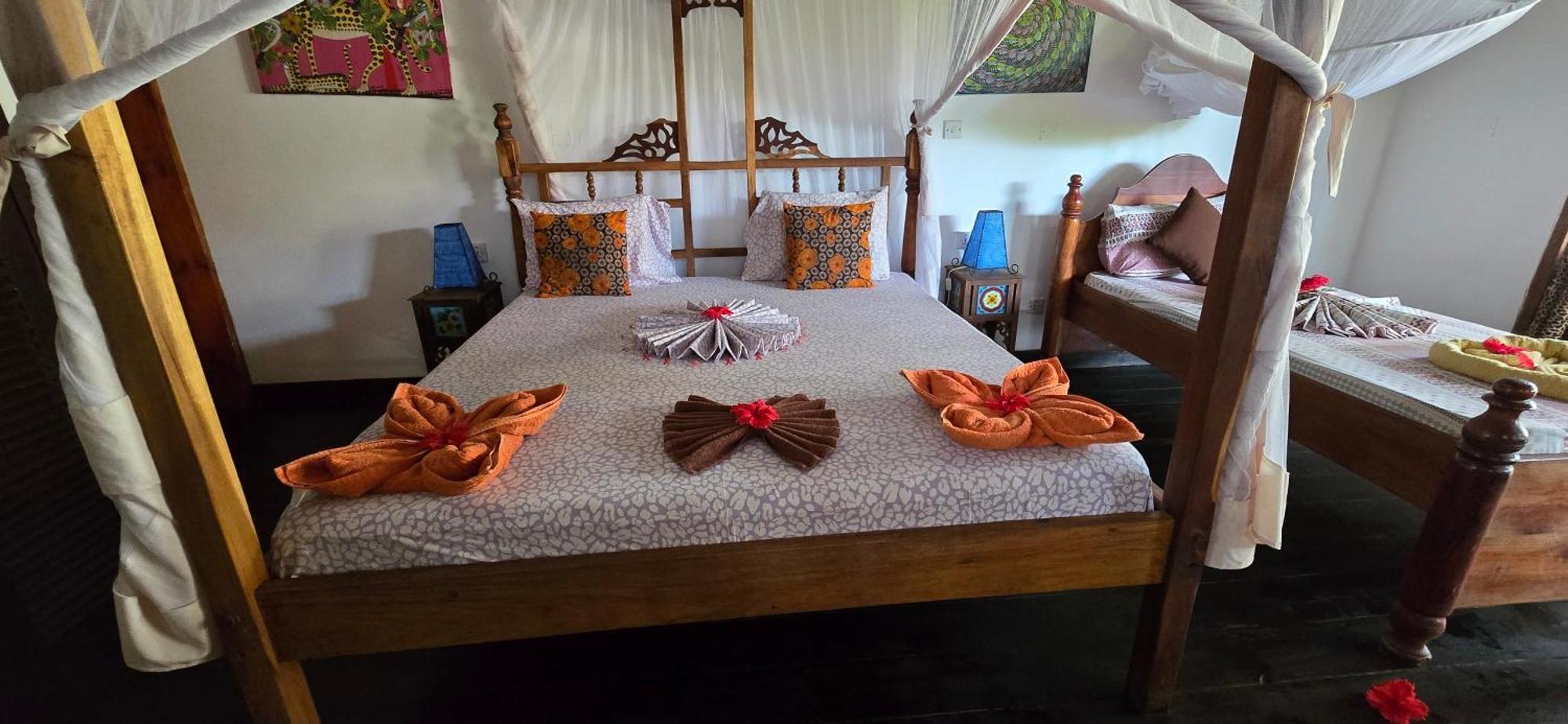 Salama & Mbuyuni Bungalows マテムウェ エクステリア 写真