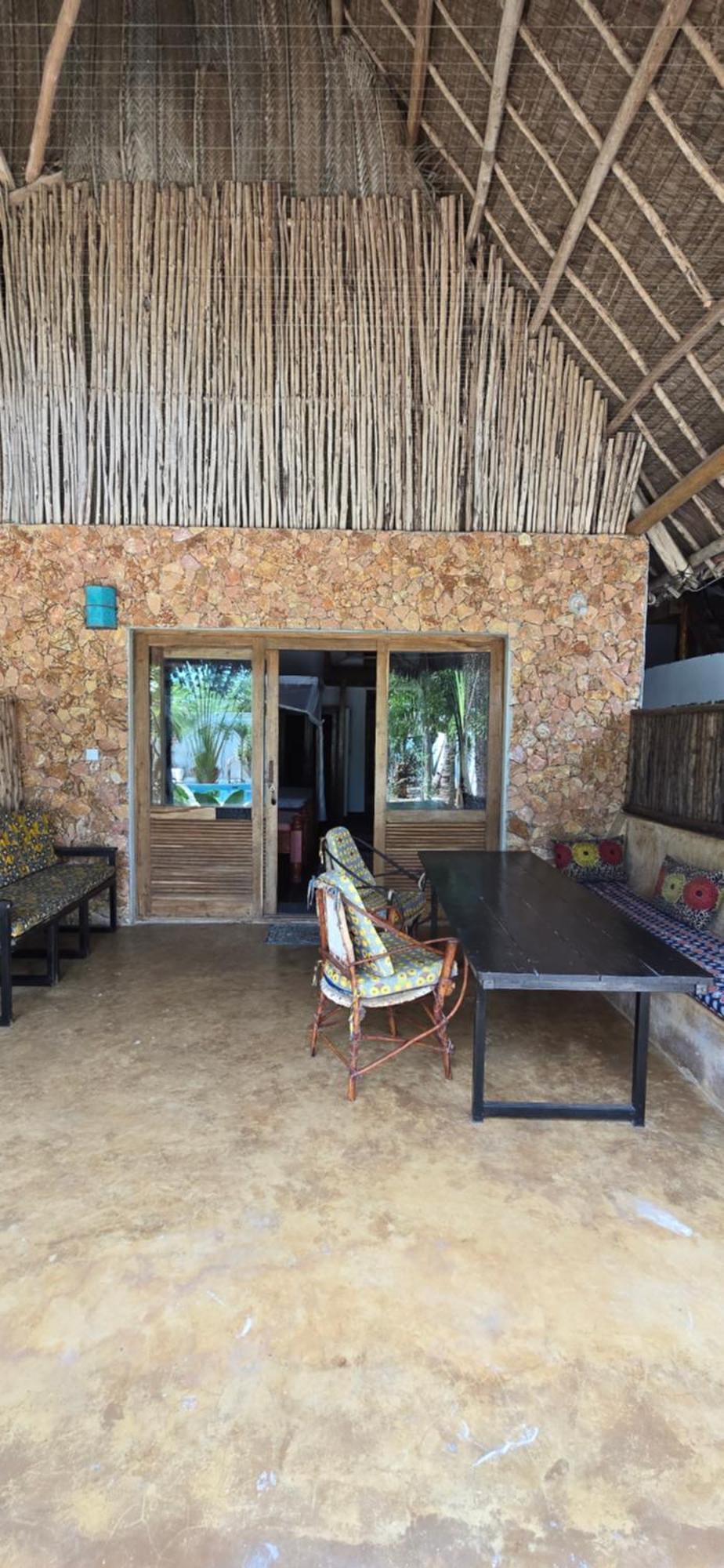 Salama & Mbuyuni Bungalows マテムウェ エクステリア 写真